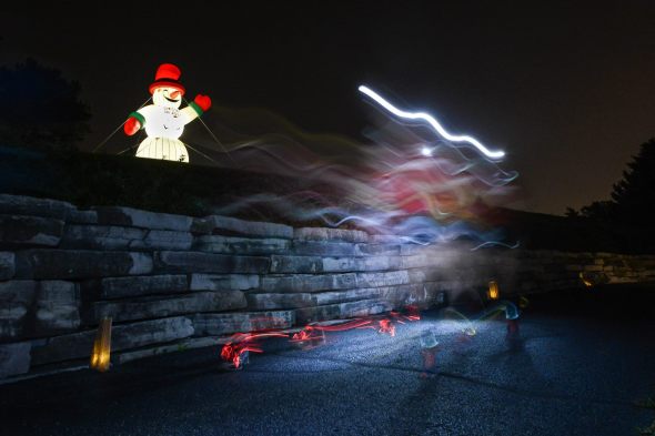 Christmas in July 24 Hour, Lisle, IL (Image courtesy of Scott Laudick, http://runnerpics.smugmug.com)